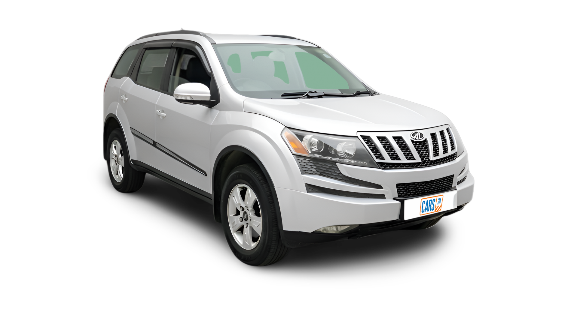 Mahindra XUV500-img